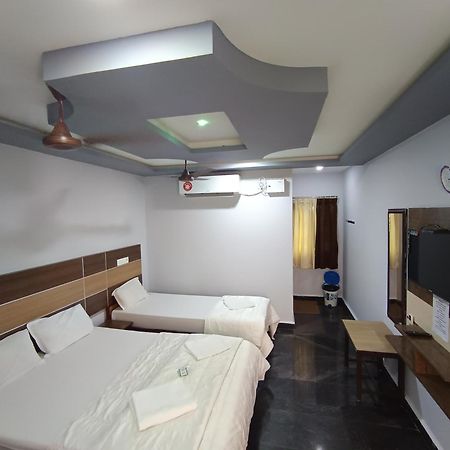 Sri Murugan Beach Paradise Hotel Mahabalipuram Exterior foto