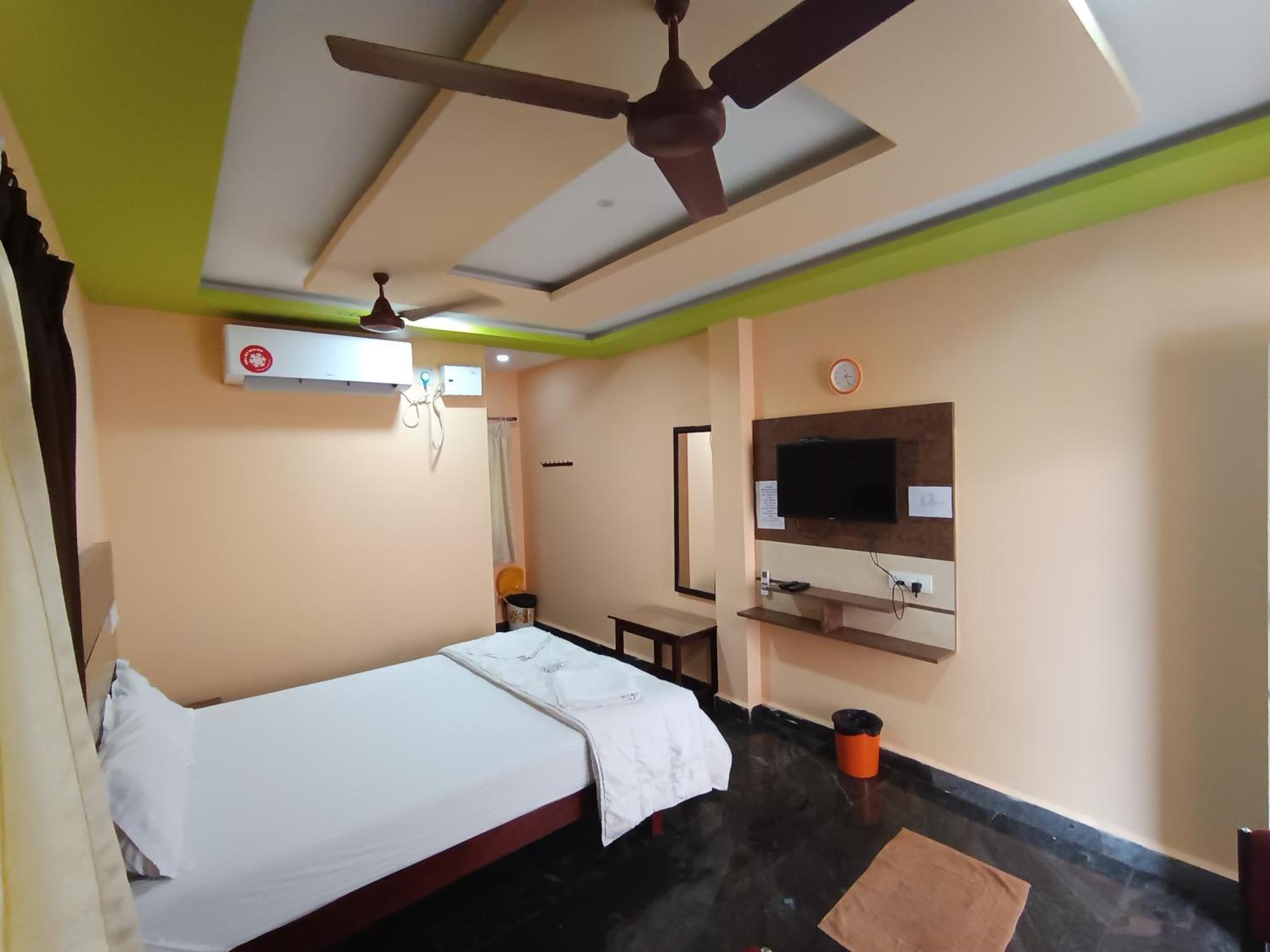 Sri Murugan Beach Paradise Hotel Mahabalipuram Exterior foto