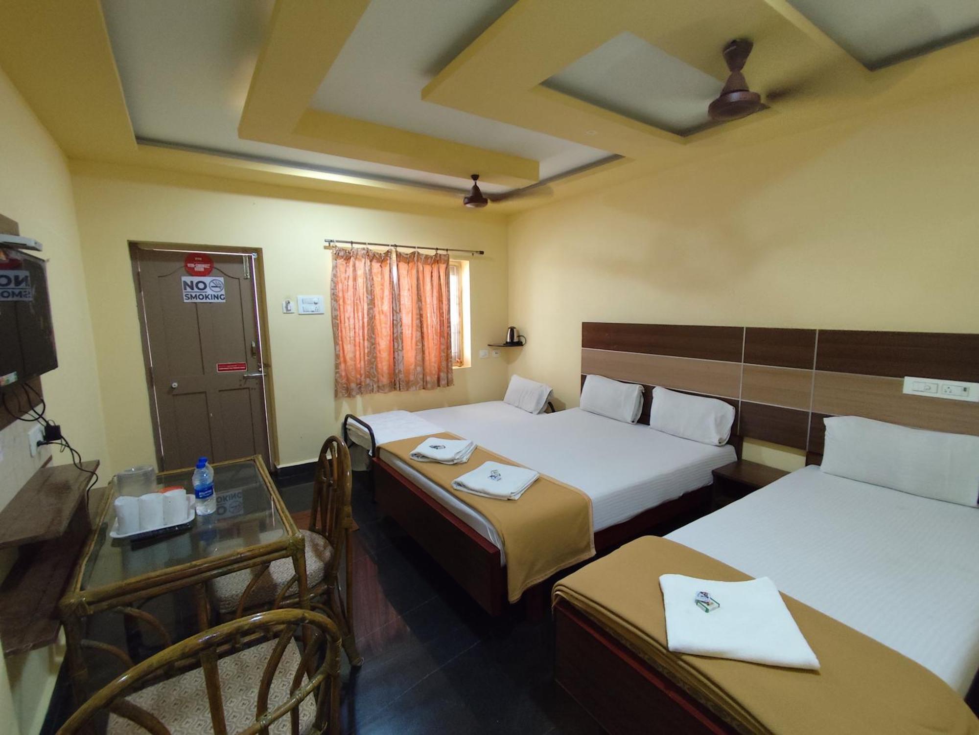 Sri Murugan Beach Paradise Hotel Mahabalipuram Exterior foto